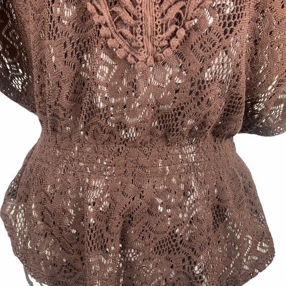 Knitted Peplum Brown Top - Picture 7 of 14